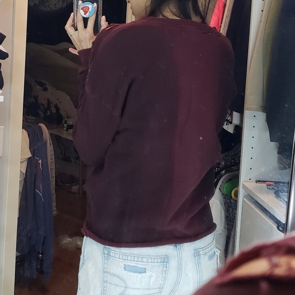 Red burgundy distressed lace up sweater - Picture 5 of 5